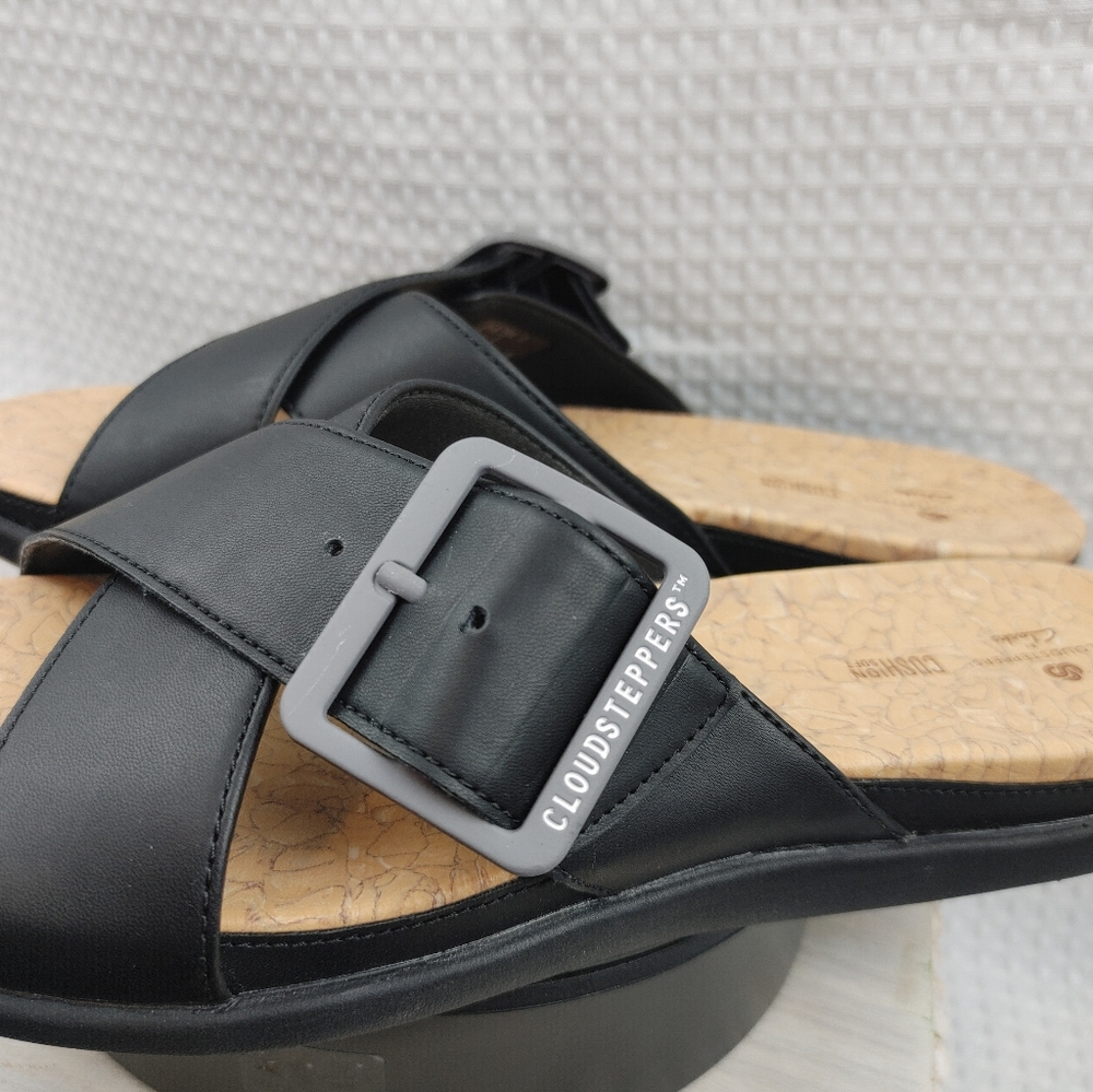 Clarks Cloudsteppers Step June Shell Sandals - Picture 3 of 5
